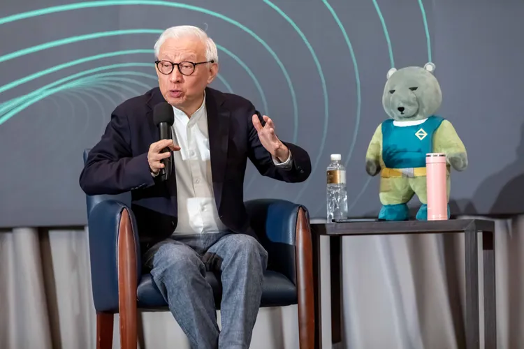 曹興誠痛批香港反送中事件，中國不遵守50年承諾，還讓警察放任流氓去打人民，深刻認知到中國就是流氓。沈慧虹競辦提供