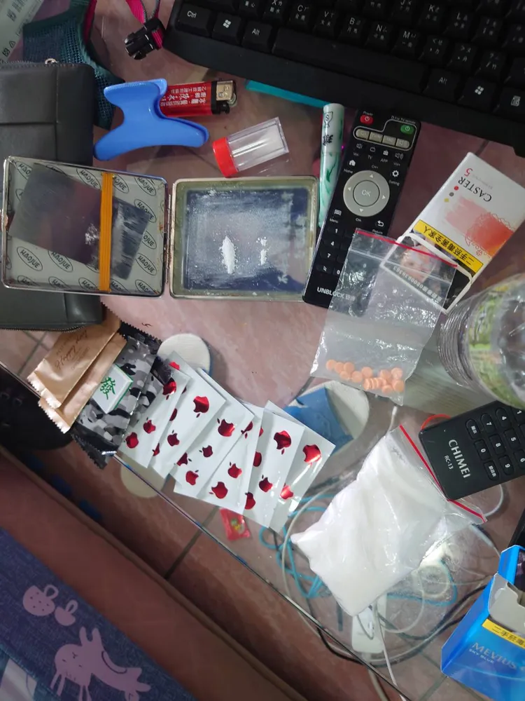 警方查獲的涉案贓證物。讀者提供