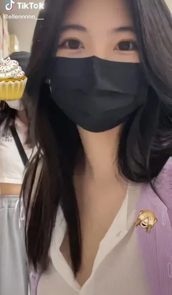 長腿妹特寫一秒臉部，讓人感受到她的清純魅力。抖音@ellennnnn___a授權使用