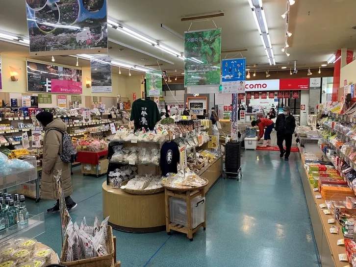 HIROSHIMA YUME PLAZA(廣島夢廣場)集結廣島縣內的觀光情報及伴手禮。HIT廣島縣觀光聯盟提供