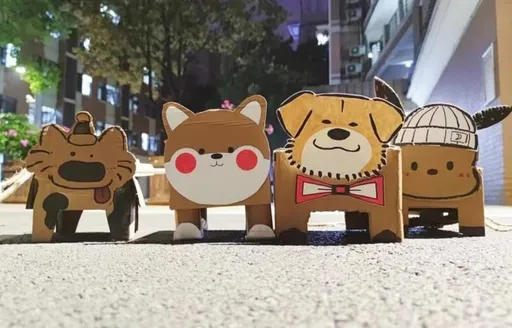 疫情下精神苦悶　中國大學生流行養「紙盒狗」