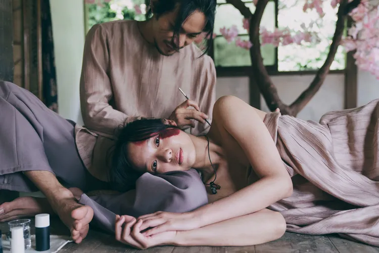 王渝屏和「教主」姚淳耀在《我願意》互動很激烈。