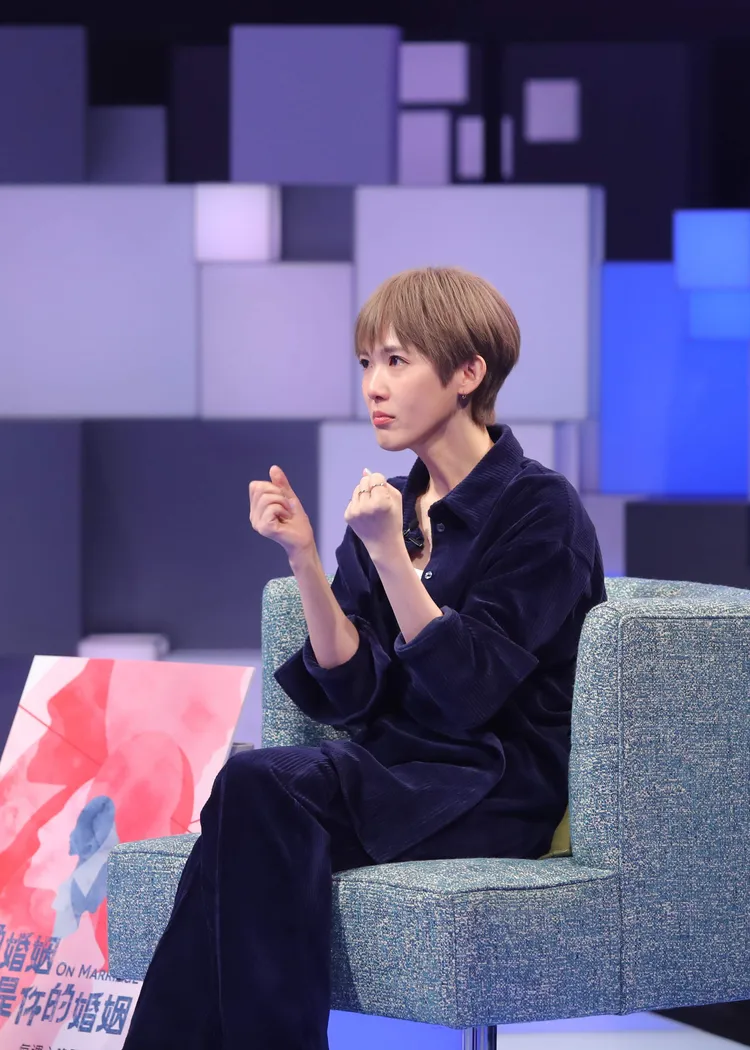 孫可芳提到已過世的外婆激動落淚。公視提供