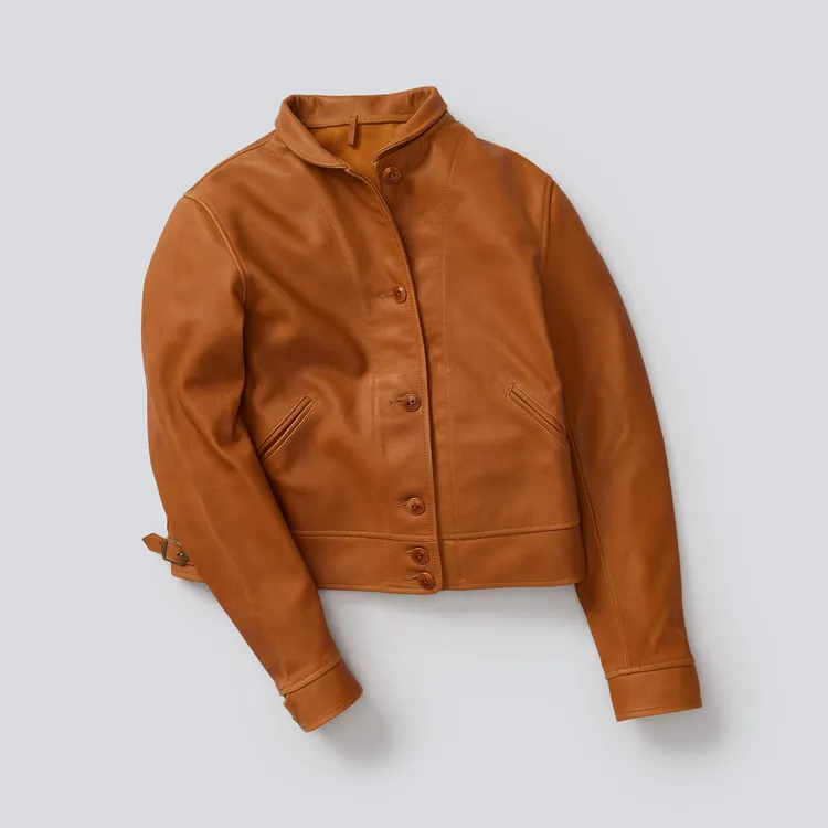 LEVI’S Vintage Clothing愛因斯坦皮夾克復刻女款夾克，3萬9900元。品牌提供