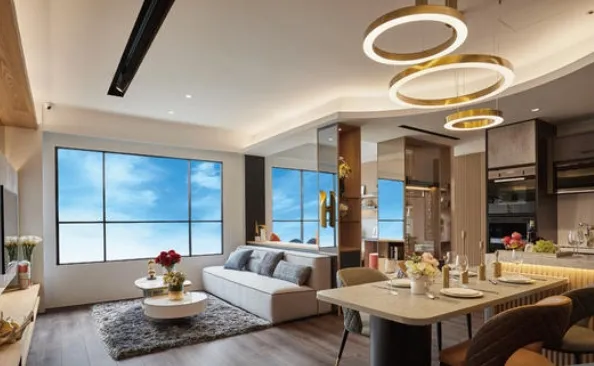 港泰重劃區廊道整齊還有公園綠地條件，近年吸引建商插旗，例如信華五街的預售案「築億峰尚」訴求鄰近兒九公園第一排、夢不落幼兒園的歐系精品住宅。翻攝築億峰尚臉書