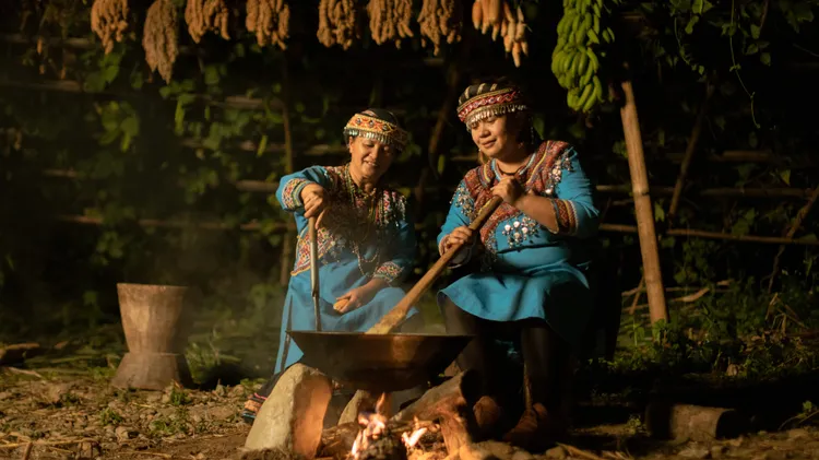 縱管處匯集花東縱谷各部落美食佳釀，邀請遊客一起停留品嘗。縱管處提供