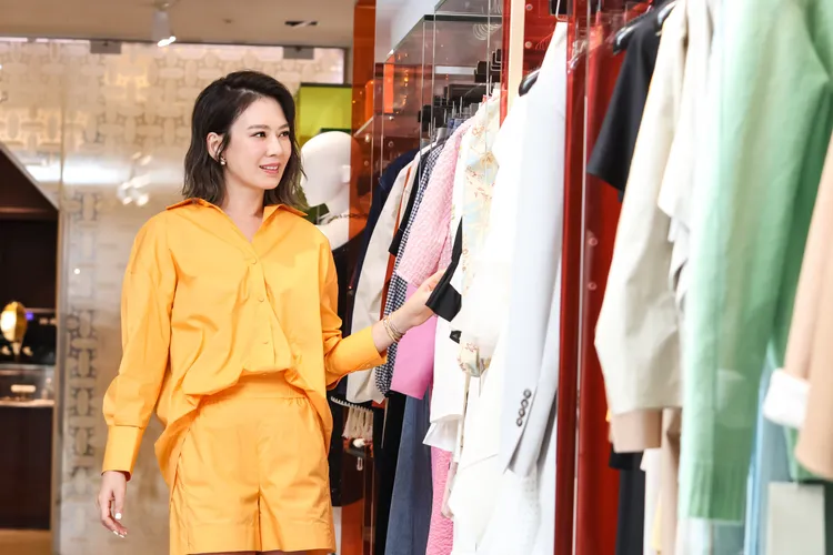 只要店員說精品只有限量1件，Melody就會二話不說出手打包。趙世平攝