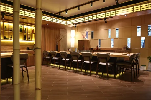 王品「阪前」鐵板燒進攻高價市場 日澳和牛、鮑魚龍蝦齊發