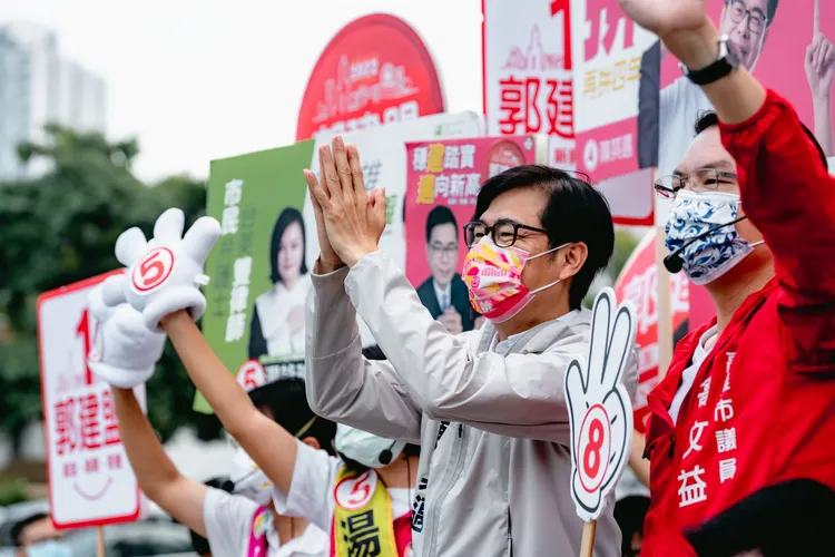 陳其邁今表示，婦女產檢交通補助、坐月子服務、保母補助、公托、準公托增加速度是六都第一。陳辦提供
