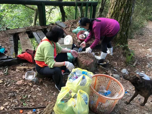 谷關七雄瓶罐堆積 部落暖心扛下山還大地自然