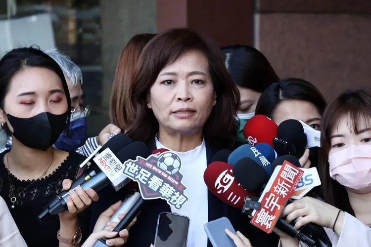高虹安本人證實自己因壓力住院，沈慧虹說「祝福高委員早日康復」。葉志明攝