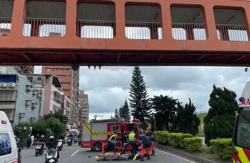 大四女學生三重陸橋墜落　大量流血意識昏迷急送醫
