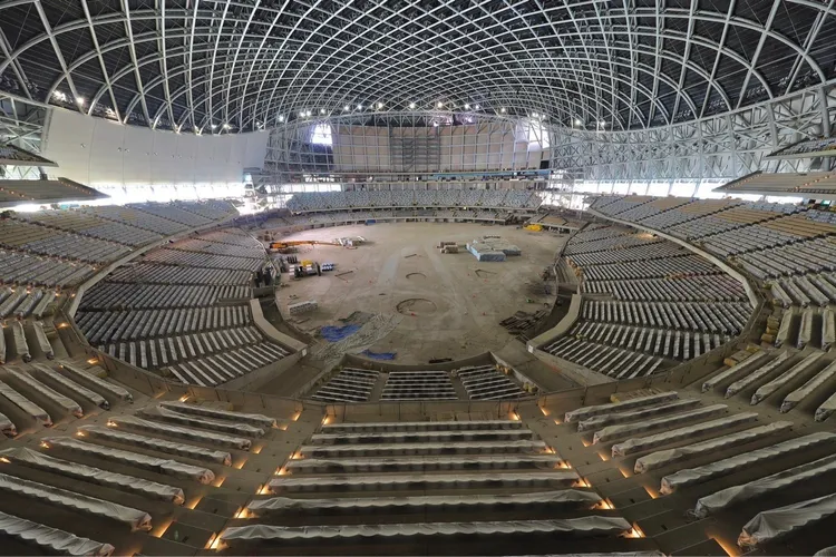 走道燈測試。翻攝自巨蛋先生的巨蛋觀點FB