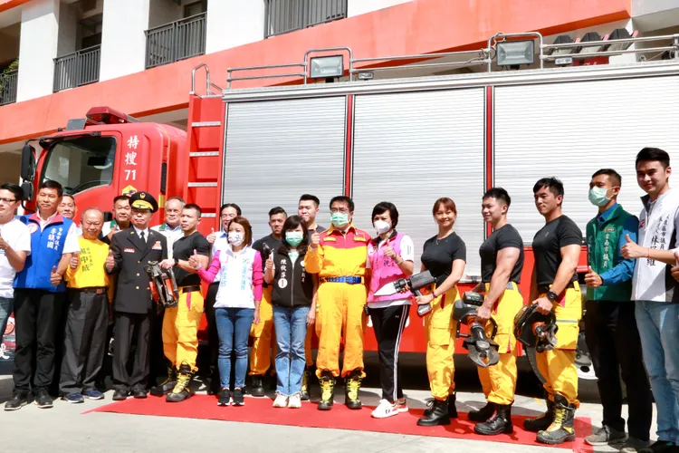 月曆發表會場面熱絡。市府提供