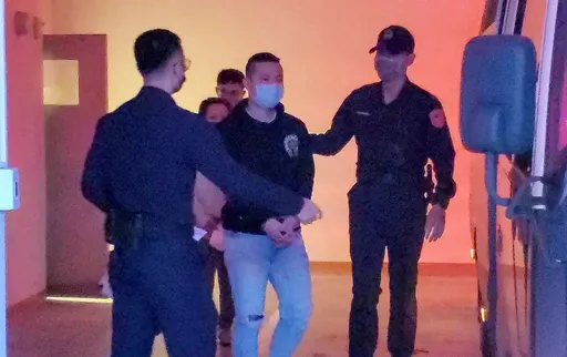 他拿假鈔買毒被老虎鉗凌虐亡！黑幫成員判囚定讞落跑　今被逮入獄服刑