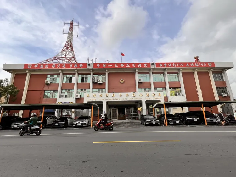 警方擴大追緝其餘犯嫌中。侯昌騰攝