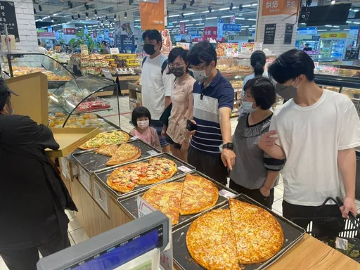世足夯!夜間訂單暴增3成 家樂福炸雞8.7折、foodpanda滿額85折