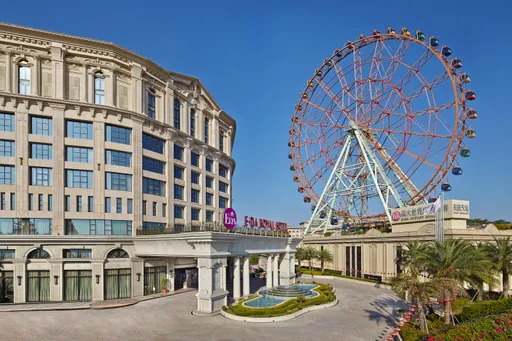 週年慶入住高雄主題樂園酒店 週日、週一優惠價2999元起