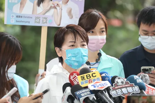 陳時中座車1夜5次違規　黃珊珊：把自己人管好！太多意外就不是意外