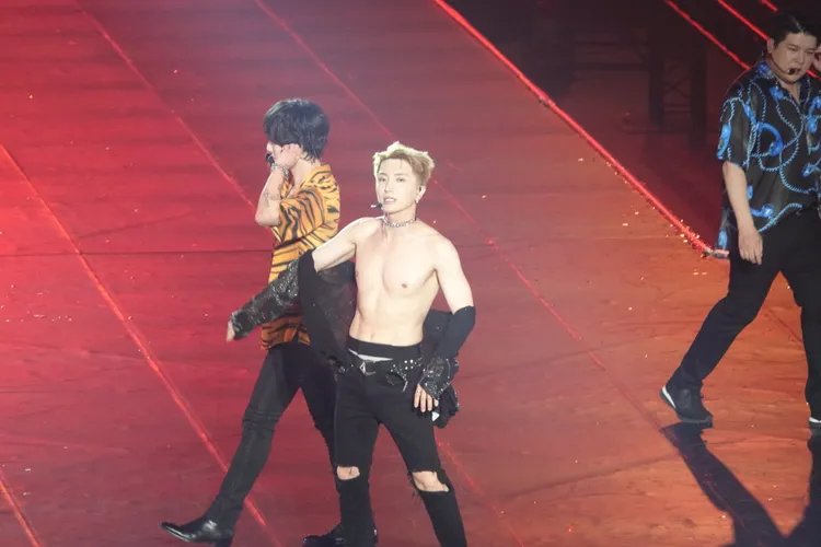 利特擔心翻譯翻太多話，明天可能會逃跑。陳德興攝