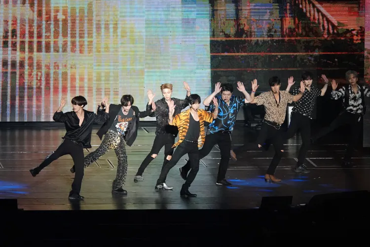 SJ今晚吸引萬名粉絲到場朝聖。陳德興攝