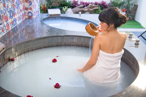 泡好湯看豪景!金山、萬里湯屋消費滿300 免費送4張野柳地質公園門票