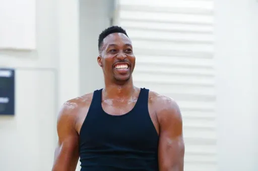 魔獸霍華Dwight Howard加盟雲豹 大股東雲豹能源兩天股價漲超過13%