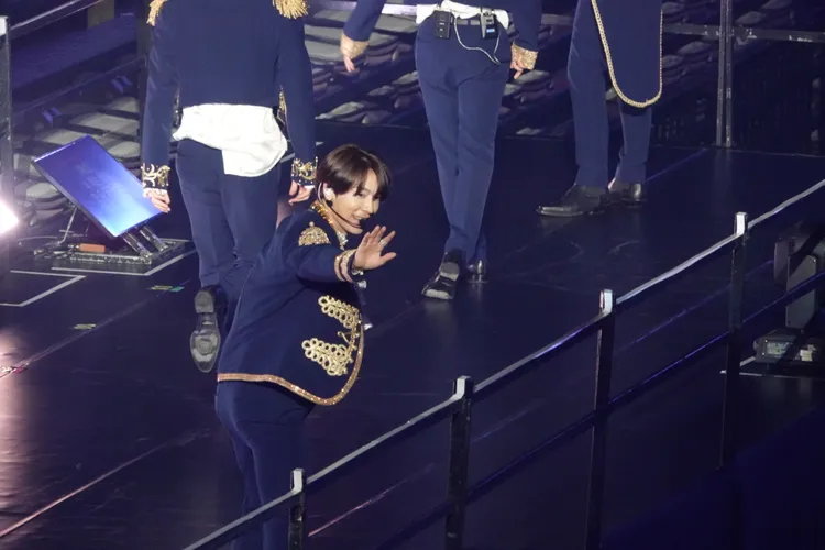 東海自嘲中文退步，虧銀赫結很多次婚。陳德興攝