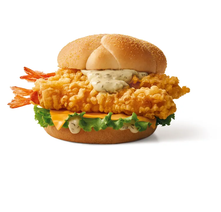 「雙蝦天婦羅堡」一次使用兩隻完整炸蝦。業者提供