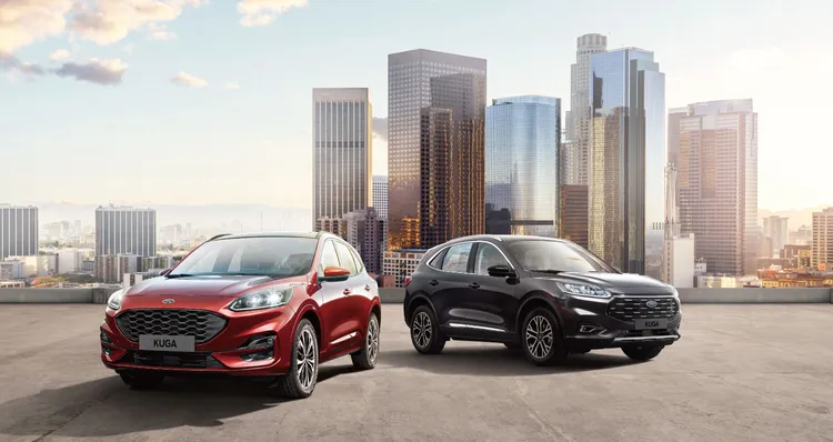 於11月30日前完成Ford Kuga 180時尚X型領牌，就可享86.9萬元舊換新現金優惠價。原廠照片