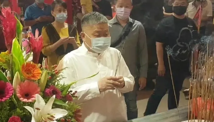 顏清標今年4月連任大甲鎮瀾宮董事長後，宣布不再參加政治活動。民眾提供