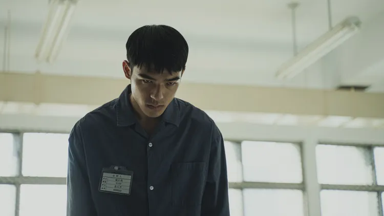 陳昊森在片中形象陰鬱。威視電影提供