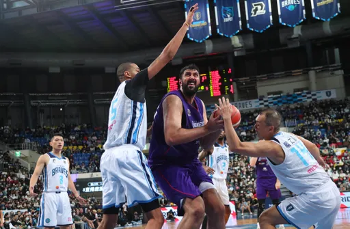 PLG攻城獅推出平均218.5公分超級「雙塔」 富邦靠這招破解