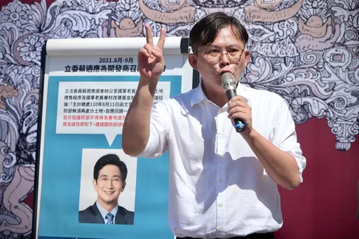 蔡適應施壓曝光！黃國昌公佈官員錄音檔　國防部：那不代表官方立場