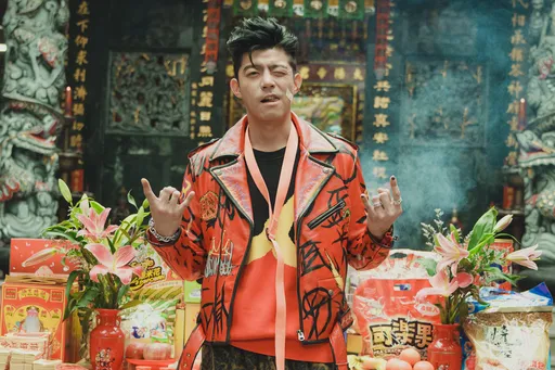 王柏傑驚遇女鬼耳邊吹氣「陪我玩」　頭洗一半不敢睡剉到天亮