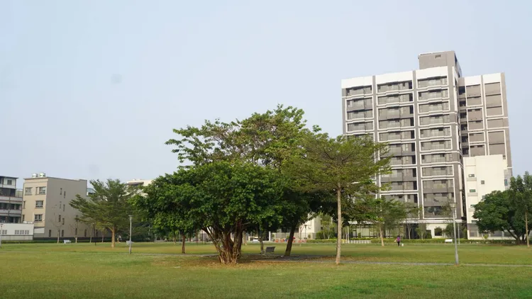 「京城鳳翔」出現轉售戶單坪大增9萬元，房價不到2年提升52.9%市況。葉家銘攝