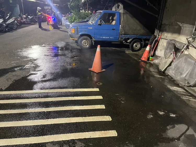 昨天晚間吳姓少年返家停車時，遭曾少等人砍傷。資料畫面