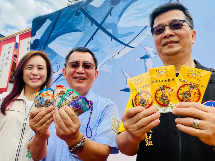 有別以往只有二款，今年多達六款。王志弘攝