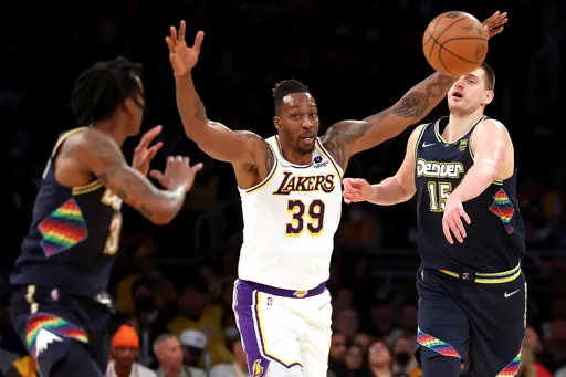 「魔兽」霍华Dwight Howard选择加盟打对台的T1　PLG的他们这么说 