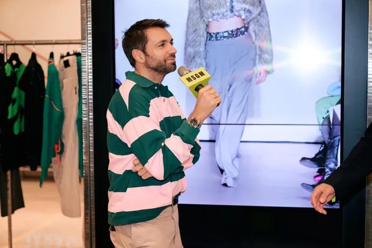 Massimo Giorgetti形容MSGM是一個充滿色彩、歡樂的品牌。品牌提供