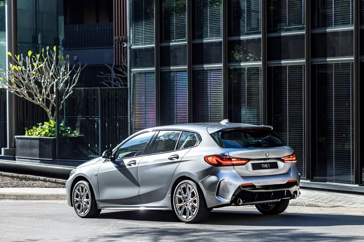 配置18吋M Y幅式553M型ColorVision專屬輪圈。業者提供