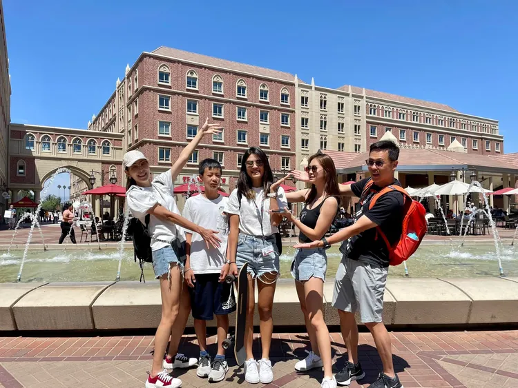 賈永婕身材高挑，兒女跟他一樣都顏值高。引自賈永婕臉書