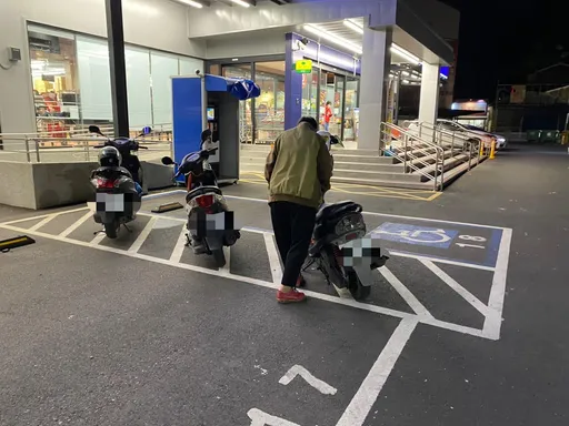 這不是機車停車格!8千人看完驚呆認錯 真實用途曝光