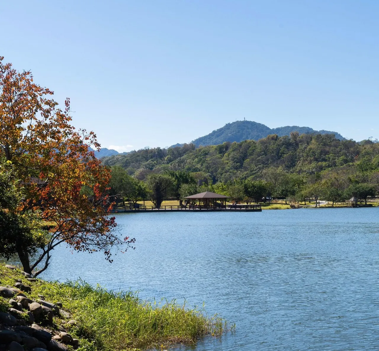 建案鄰近三坑自然生態公園。翻攝「石門湯旅」臉書
