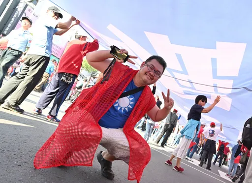  四叉貓曝又有新事證！收5分鐘高虹安助理遭恐嚇音檔「你要是把事鬧大...」