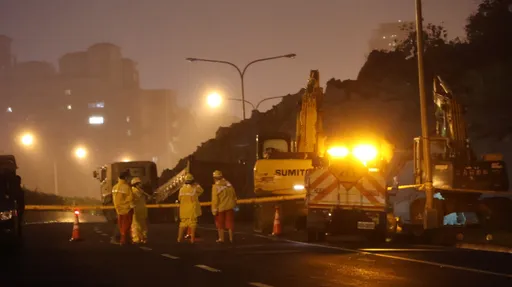 國一汐止2度坍方封閉南下車道 上班怎麼走看這裡