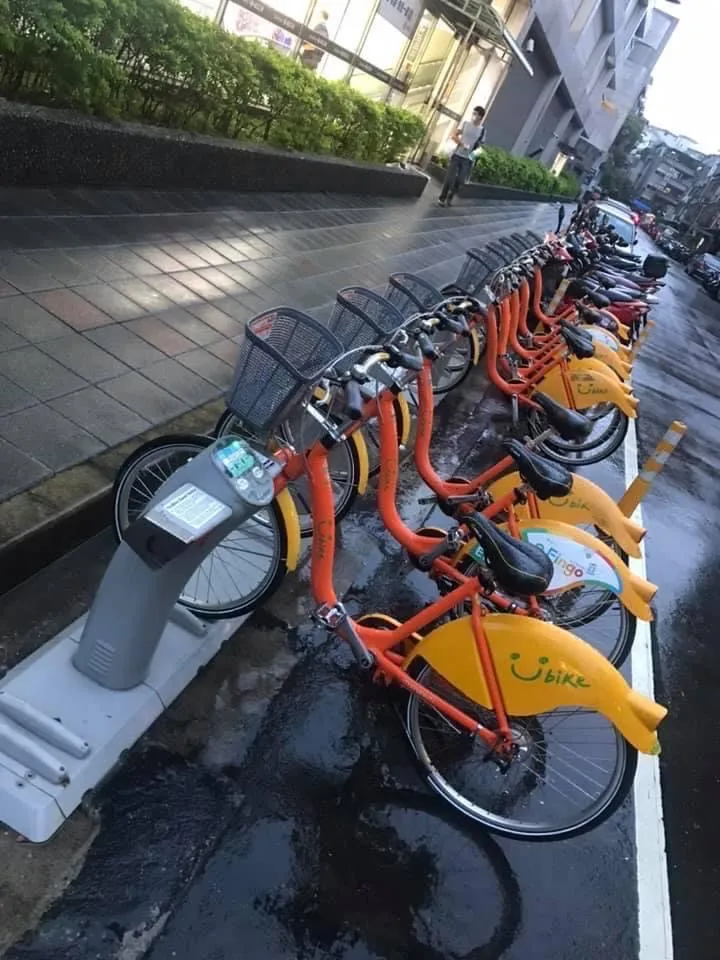 YouBike1.0從12/3起全面在北市退場。吳慧玲攝