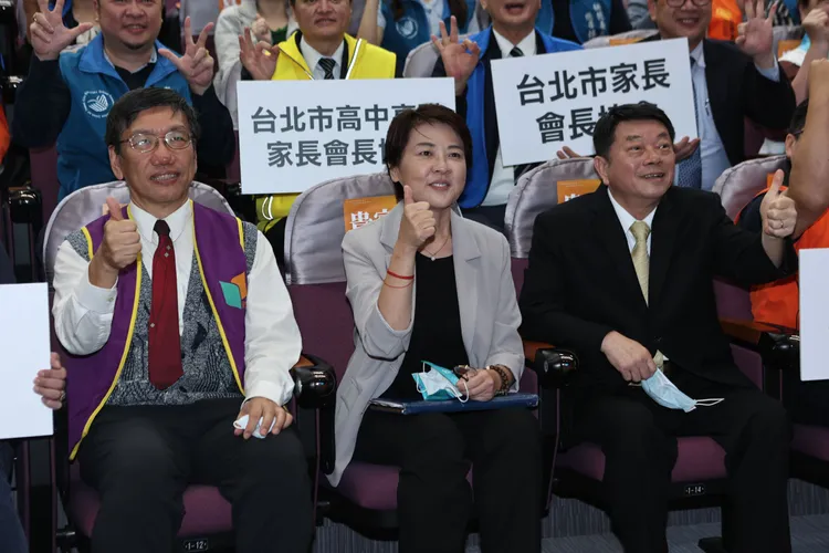 黃珊珊質疑是，「有利就靠攏、出事就切割」資料照，翁玉信攝