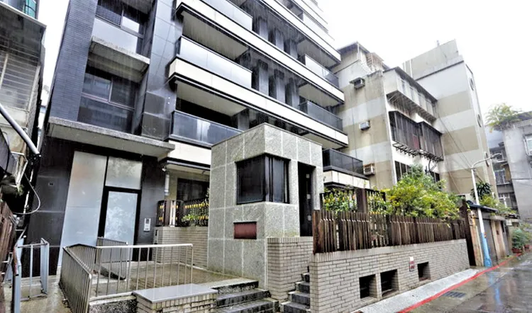 除了「松下國賓」找到新建商續建，北市大安區知名爛尾樓案「上品硯」，同樣透過法拍程序爭取翻身。資料畫面