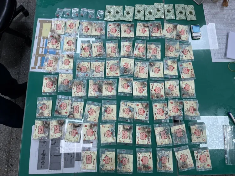 警方查獲的毒品。中壢警分局提供